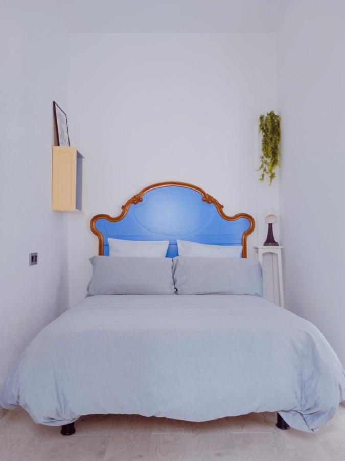 Apartamentos Lax Almería Buitenkant foto